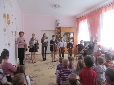 http://dnzteremok1.ucoz.ua/muzika16/mikh_i_muz_shkola_029.jpg